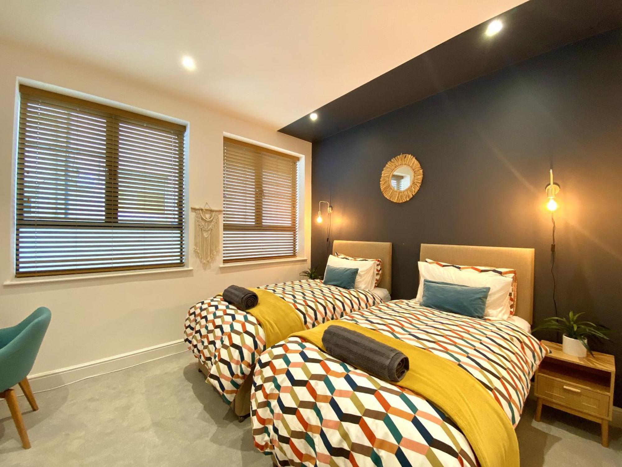Stunning 2 Bed Apartment Sea Views And Parking Worthing Zewnętrze zdjęcie